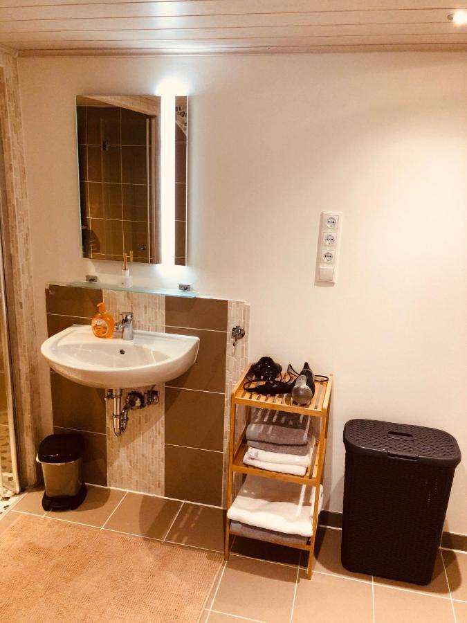 Apartamento Loft Mit 2 Schlafzimmern Und E- Ladestation Fürth Exterior foto